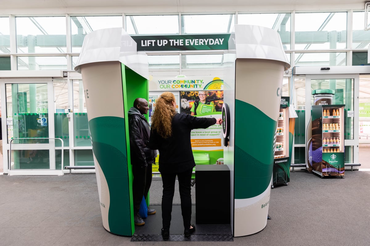 Starbucks caffe latte photobooth experiential activation in Asda