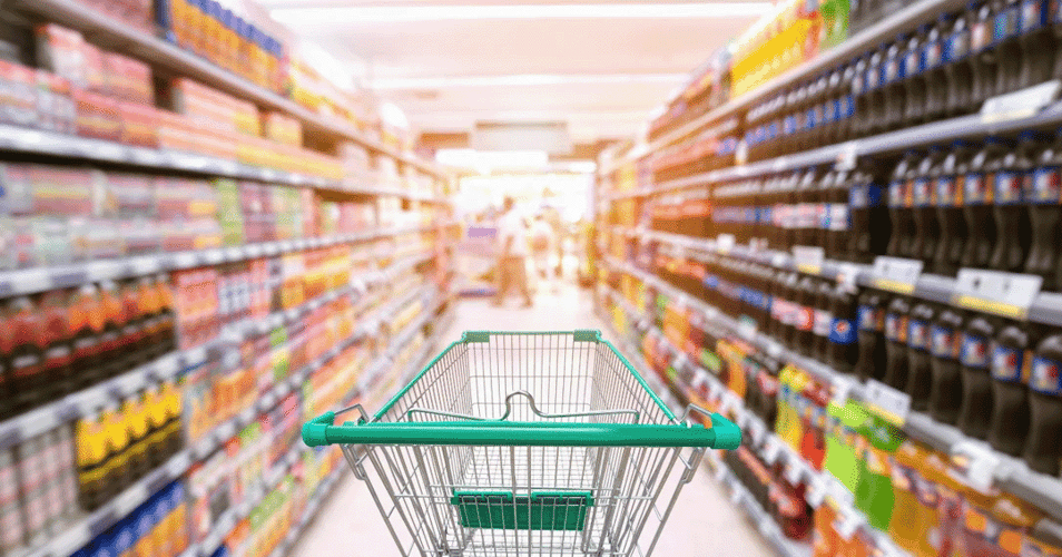Shopping cart in Grocery store